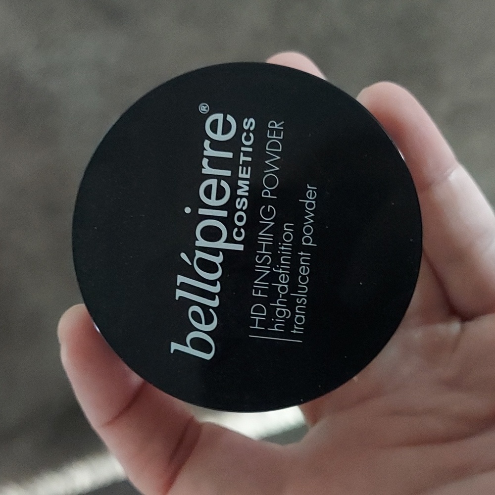 BellaPierre Cosmetics HD finishing powder